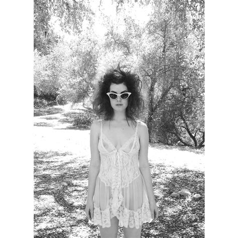 Stevie Wynne Levine from Good Mythical Morning : r/YouTubersGoneWild