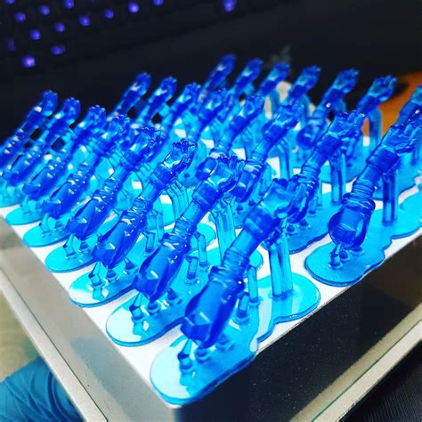 I take your first layer porn and challenge you to full build plate porn