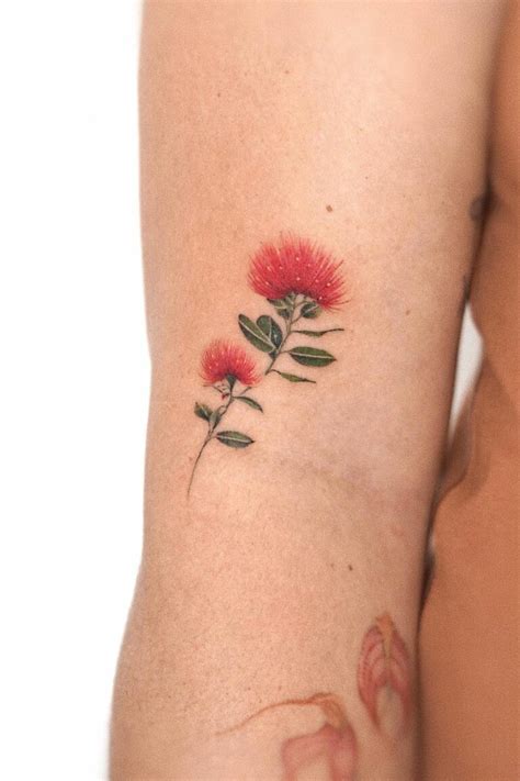 41 Stunning Small Flower Tattoos in 2022: Designs and Meanings