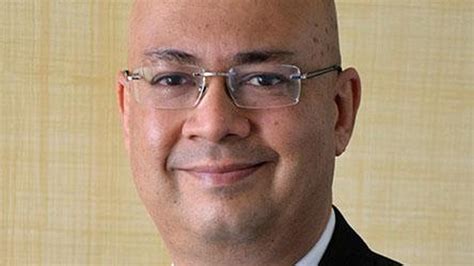 icici pru life  leveraging  ai  offer personalised products