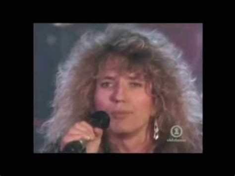 Whitesnake: Give Me All Your Love With Tawny Kitaen. - YouTube