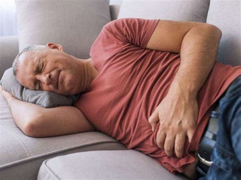 Ruptured Appendix: 10 Ruptured Appendix Symptoms