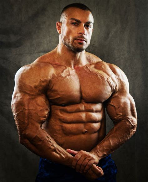 Muscle Lover - The World of Bodybuilders: Moroccan bodybuilder Johan