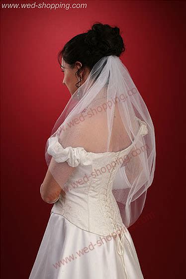 Simple bridal veil - plain edge