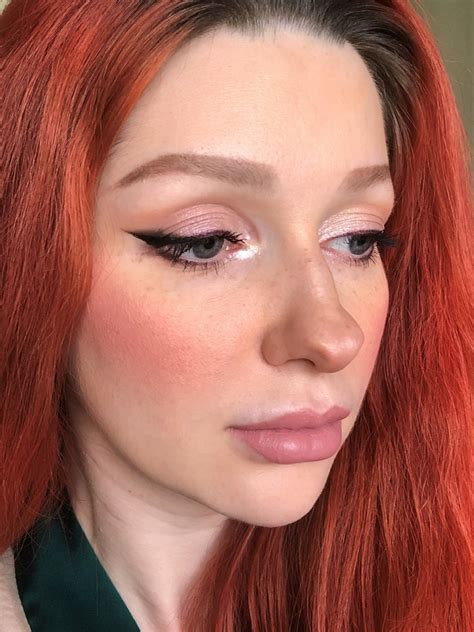 Освежающие летние румяна L'oreal Paris Blush Of Paradise Melon Dollar ...