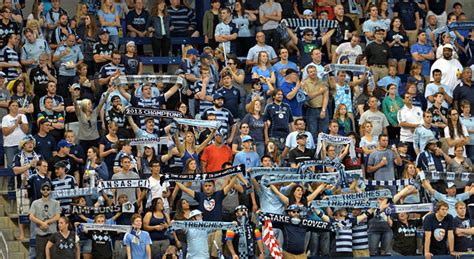 college footballs fight     generation  fans