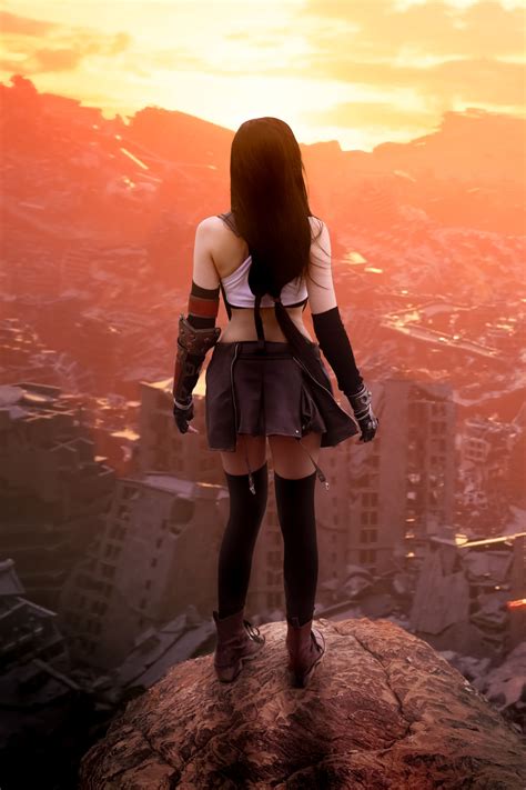 Tifa Lockhart Cosplay by Meggii Cosplay by MeggiiCosplay on DeviantArt