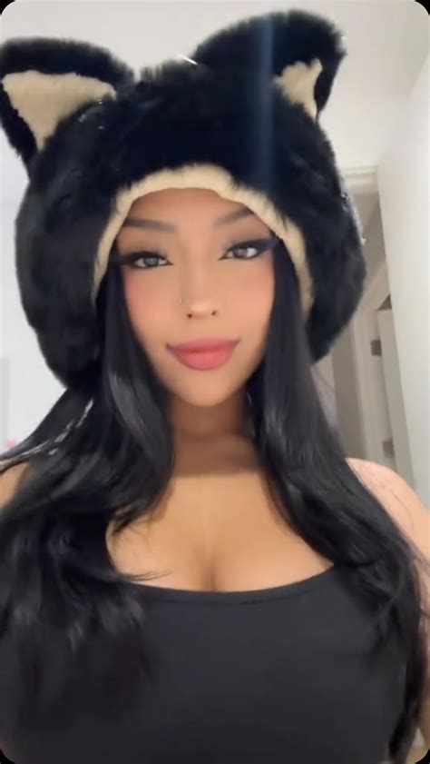 | neiima marin ˖°♡‧₊˚ | neiimaaa · Original audio