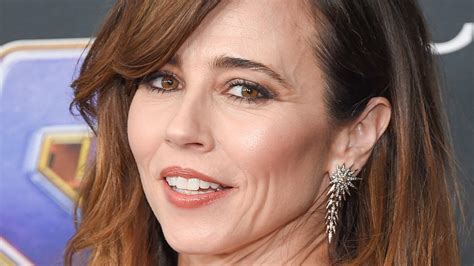 Linda Cardellini Exposes Bares That Are Totally Bankrupt In Truth news