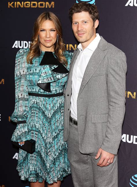 Kiele Sanchez, Zach Gilford Welcome Daughter
