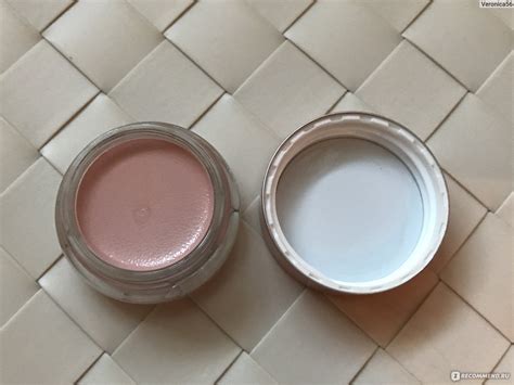 Корректор вокруг глаз Becca Under Eye Brightening Corrector ...