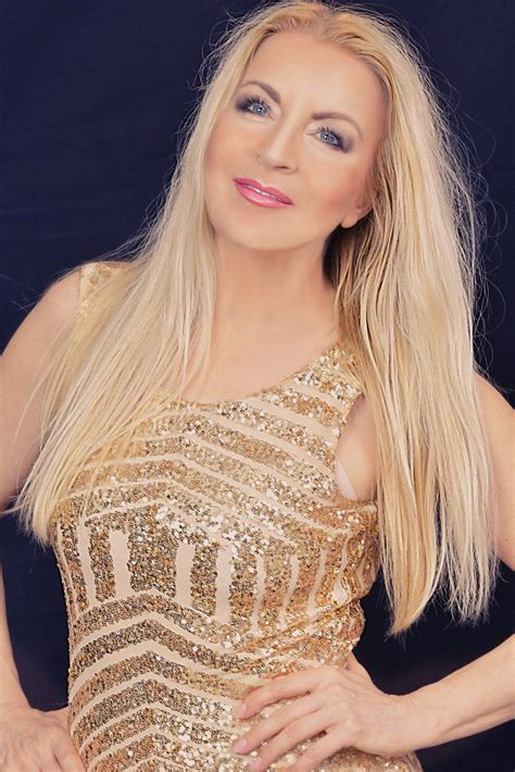 Gallery - Lian Ross
