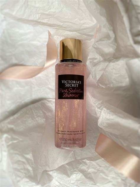 Спреї Victoria’s Secret – моя особиста магія | MAKEUP Club