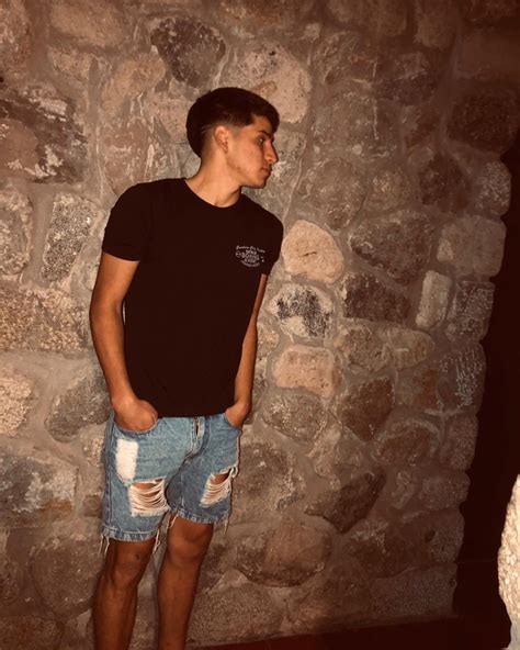 Victor Perez (@victorperez9124) • Instagram photos and videos