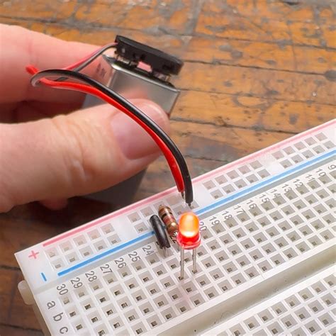 Choosing an LED Resistor – HackMakeMod