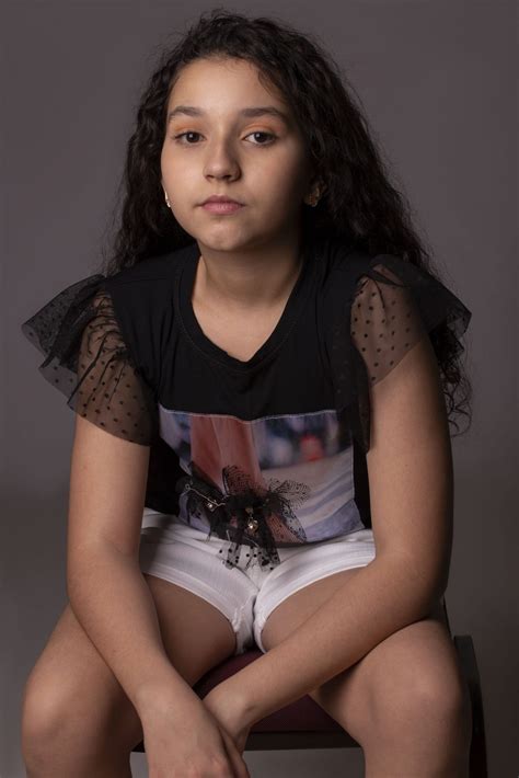 JULIA SOUZA - Digital Casting