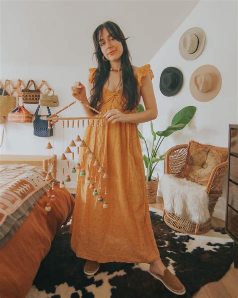 Celebrating Hispanic Heritage Month + My Colombian Roots