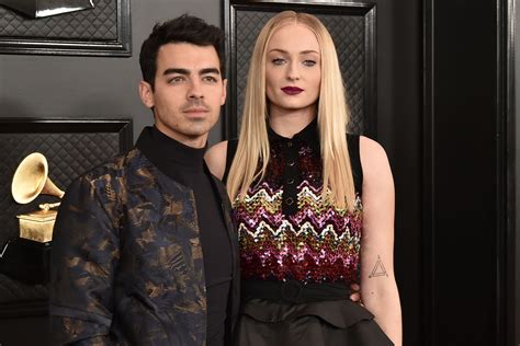 Joe Jonas Posted a Nude Photo of Himself for His Birthday | Glamour