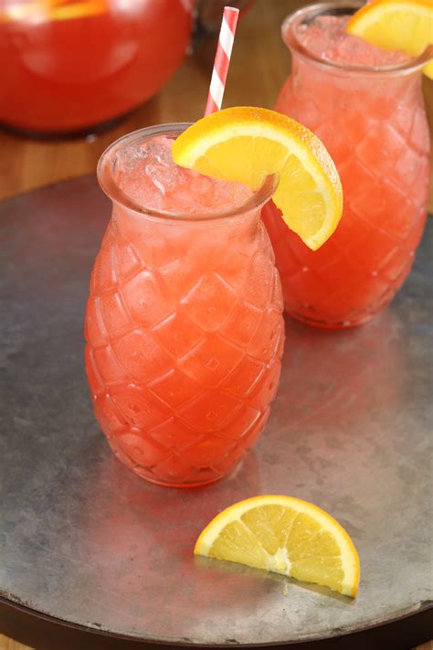 Vodka Party Punch {5 Ingredient Fruit Punch} - Miss in the Kitchen