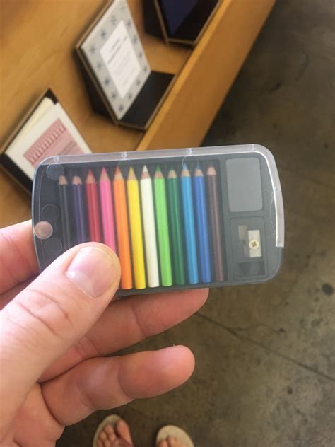 What is this, a colored pencil set for ants? : r/thingsforants