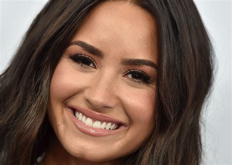 Did You Know These Imagefap Celebrities Have Dark Secrets? Image 4