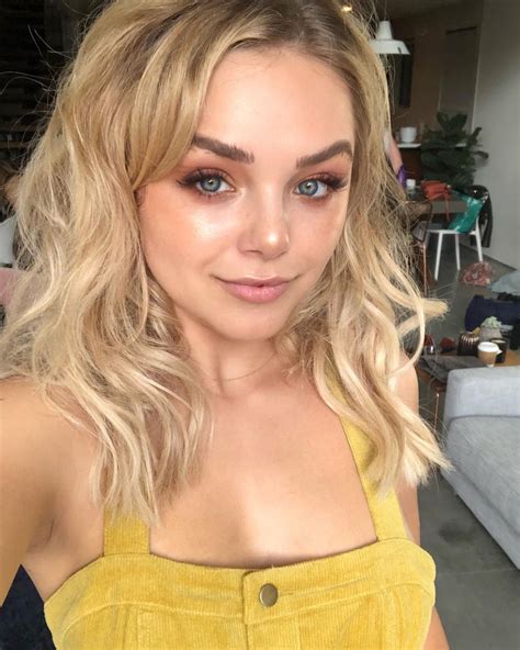 Oana Gregory - Personal Pics 12/06/2018 • CelebMafia