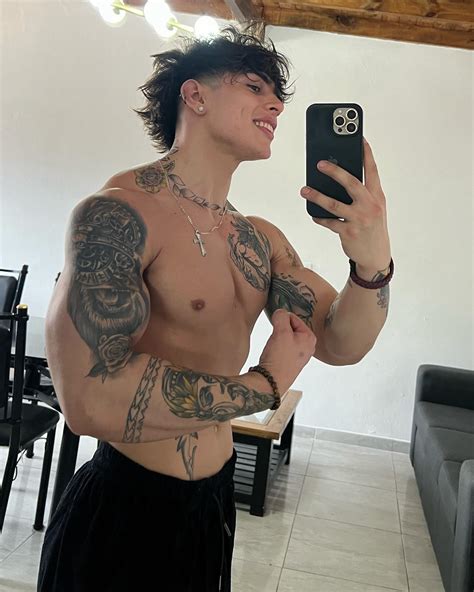 Nicolás Acosta | 💫 | Instagram