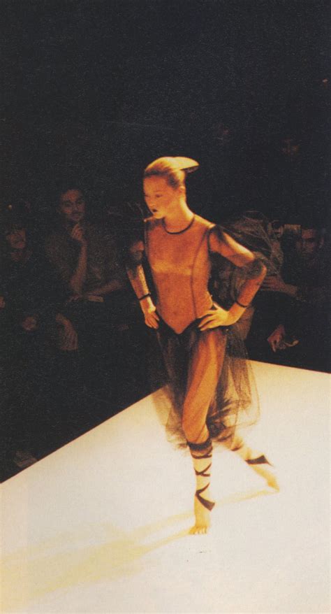 DEVON AOKI | JEREMY SCOTT | FASHION SHOW | PHOTOGRAPHY TERRY JONES | i