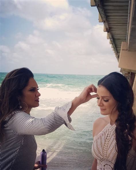 Carla Calvo - Se que escoger tu base perfecta puede ser abrumador