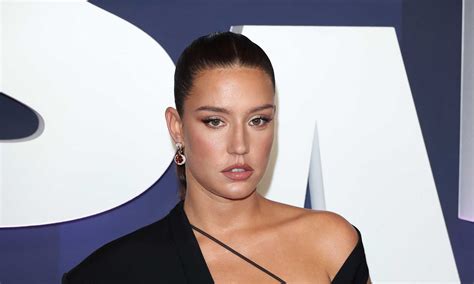 blue   warmest colour star addresses sex scenes    truth