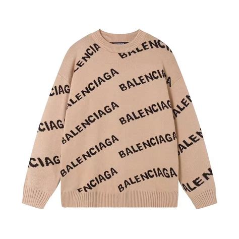 Свитер Balenciaga - купить с доставкой по выгодным ценам в интернет ...