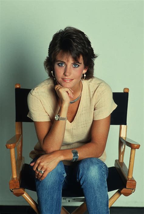 courteney cox, 1985 | Courtney cox, Hollywood stars, Courtney
