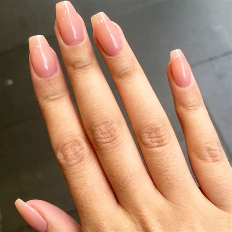 Coffin Acrylic Nails Natural Looking - Tips Color Short Acrylic Nails
