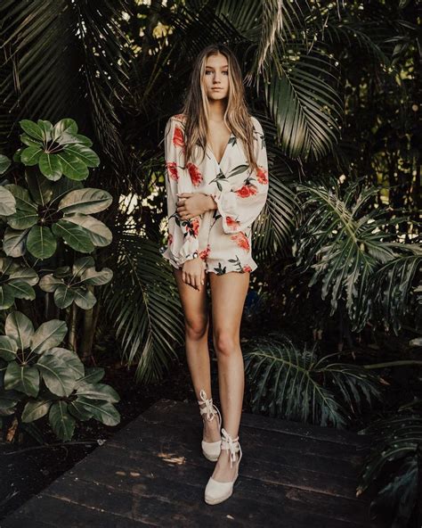 Madison Lewis - Personal Pics 01/21/2019 • CelebMafia