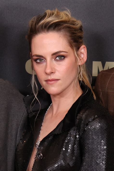 Kristen Stewart’s Mixie Cut Is The Right Side Of Grunge | Vogue