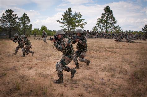fileyudh abhyas   batallion  gurkha riflesjpg wikimedia