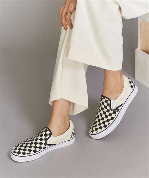 VANS（バンズ）の「＜VANS（バンズ）＞チェッカークラシックスリッポン/スニーカー（スリッポン）」 - WEAR