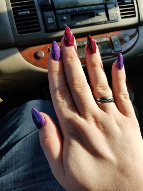 A beautiful purple and dark red : r/Nails