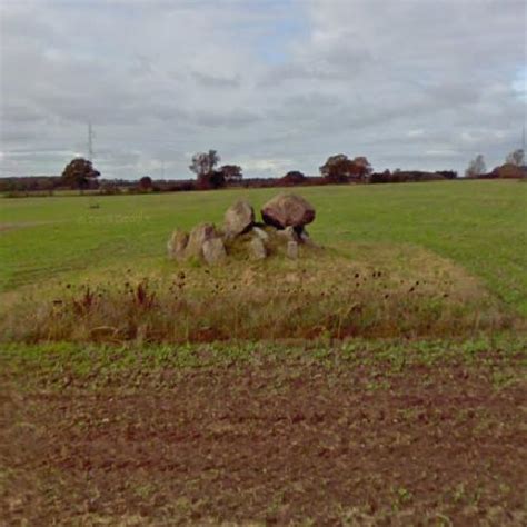 Sneslev Jættestue (Passage Grave) in Glumsø, Denmark (Google Maps)