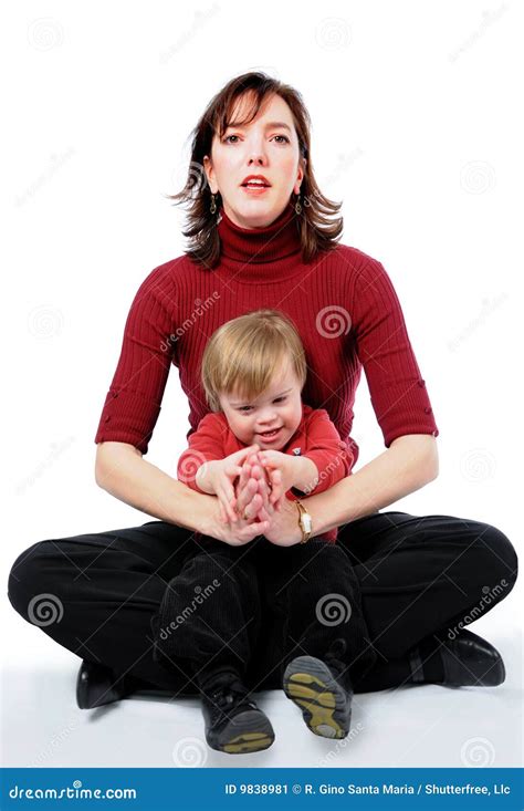 Moeder en Zoon stock afbeelding. Image of mededeling, geestelijk - 9838981