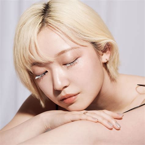 reina - reinaが1st EPリリース、アジカンゴッチ音楽賞ノミネートのR&Bシンガー [画像ギャラリー 1/2] - 音楽ナタリー