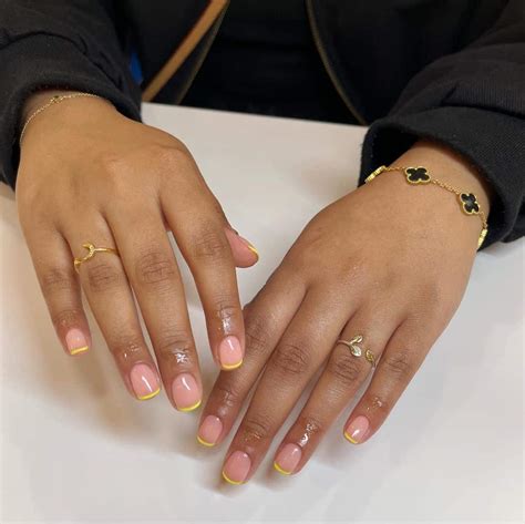 40 Trendy Simple Nails You Should Try