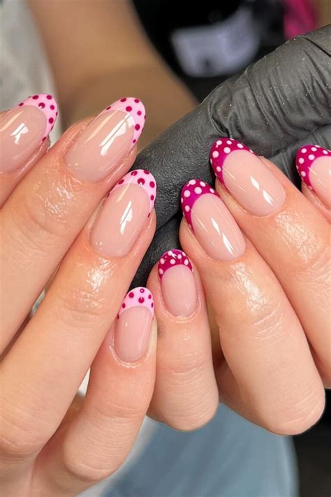 playful chic polka dot nails    season