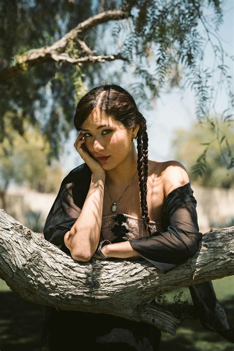 1,105,794+以上の無料高画質 グラビア セクシー画像画像