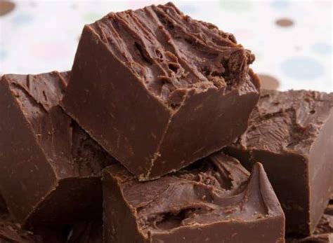 Your Family Will Love This Classic Chocolate Fudge Recipe