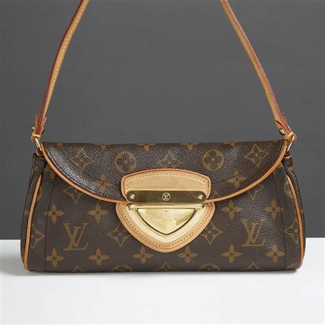 At Auction: Louis Vuitton, Louis VUITTON