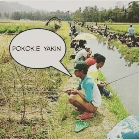 Kaos Gambar Orang Mancing – cari