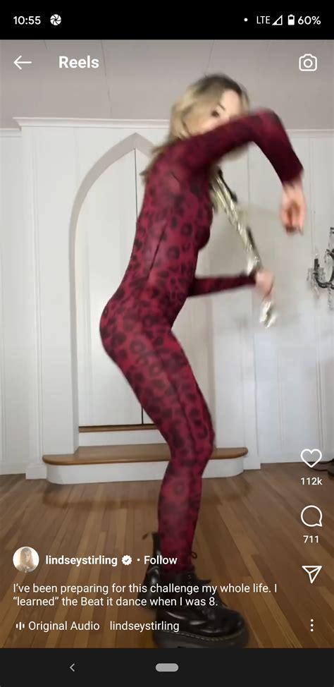 Gotta love her ass : r/Lindseystirlingopen