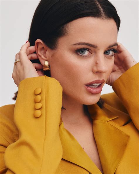 Adriana Torrebejano: “Si para entrar en un trabajo tengo que quitar