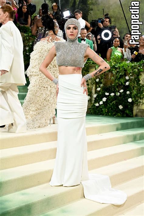 Cara Delevingne Nude Leaks - Photo #5624054 - Fapopedia